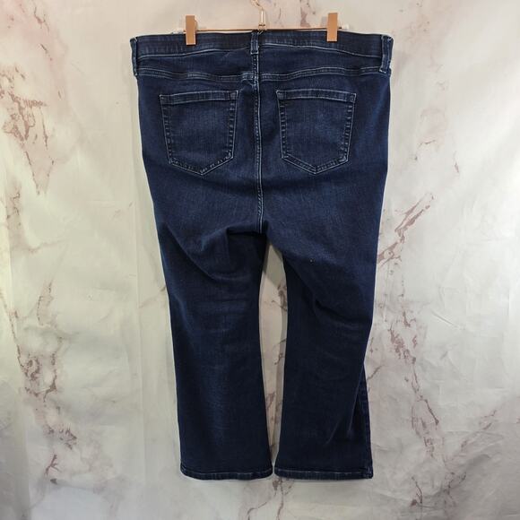 Torrid Jeans Women 14 S Short Sky High Kick Boot Dark Wash High Rise Denim - Picture 6 of 14